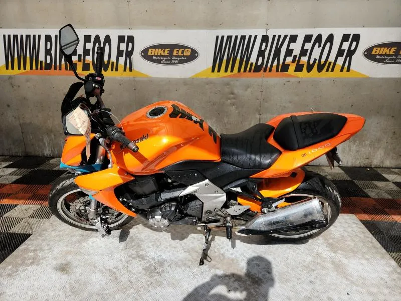 Z 1000