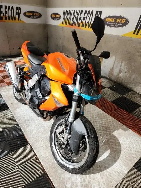 Z 1000