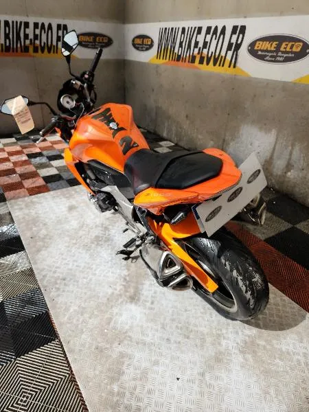 Z 1000
