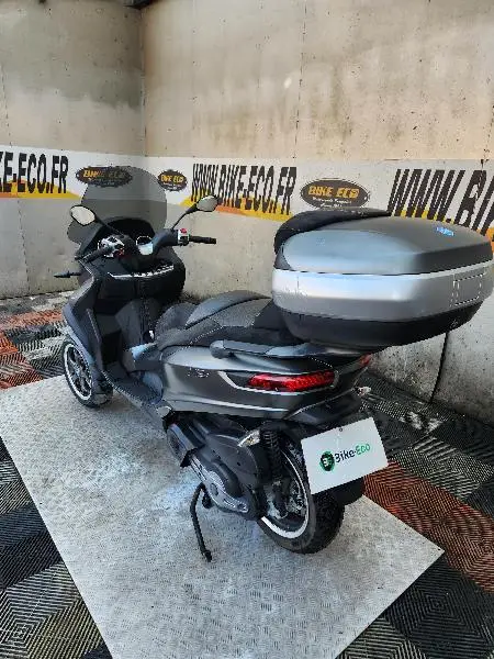 MP3 500 LT ABS