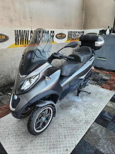 MP3 500 LT ABS