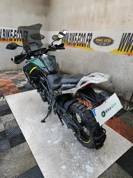 TRK 702