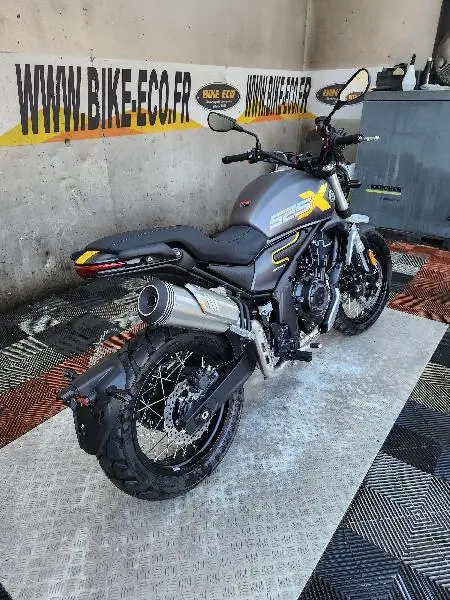 ACX 525
