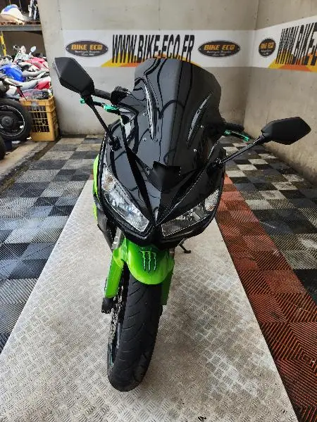 Z 1000 SX
