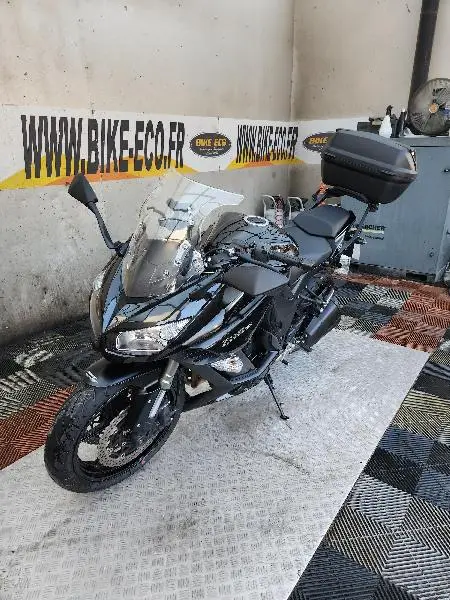 Z 1000 SX