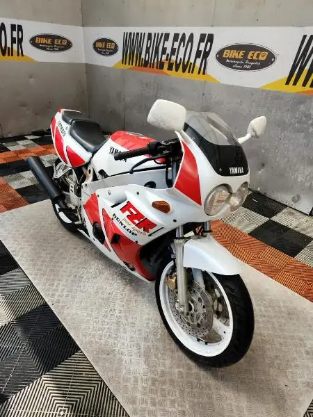 FZR 400