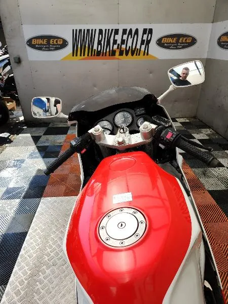 FZR 400