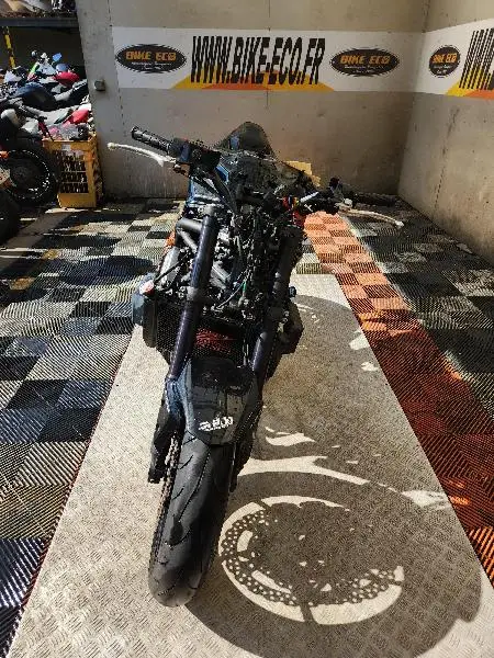 Z 900