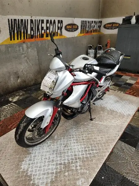 ER6