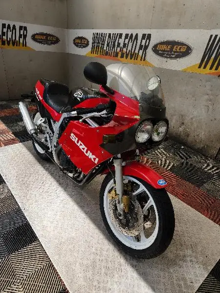GSXR 750