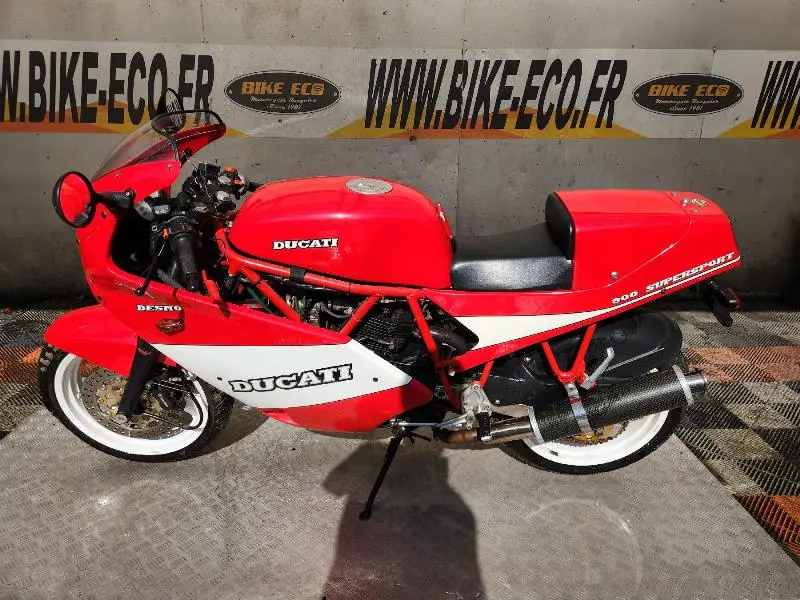 900 SS