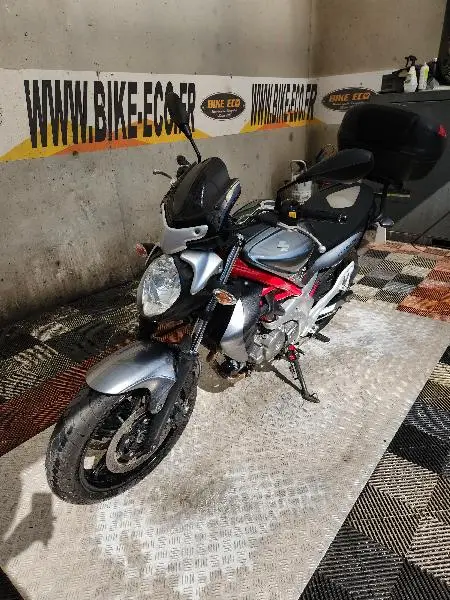 GLADIUS 650