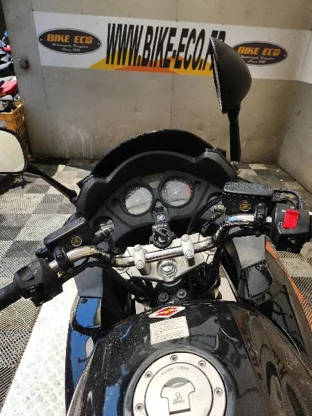 CB 1000 F