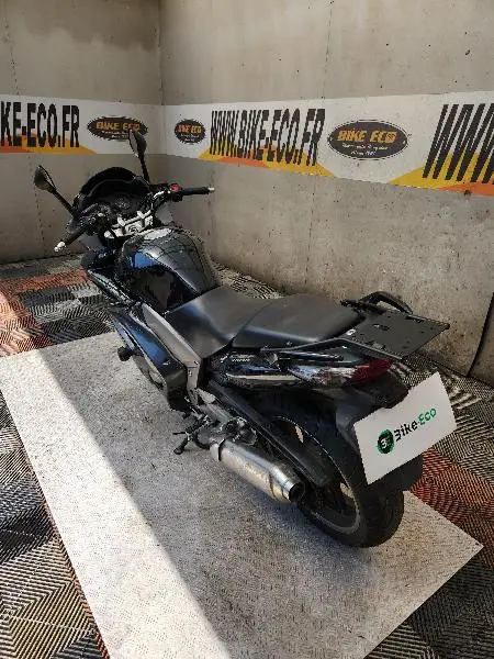 CB 1000 F