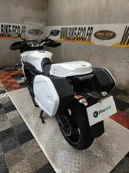 MT09 TRACER