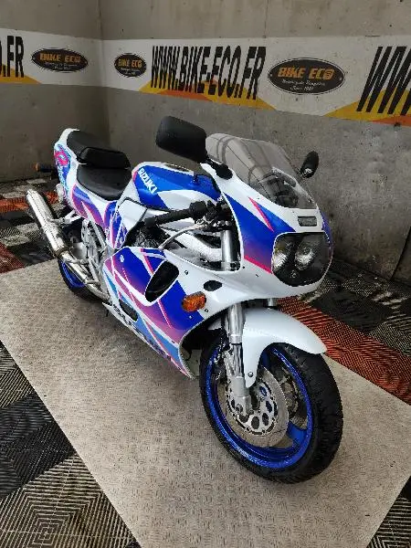 GSXR 750