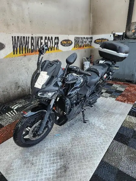 CB 1000 F