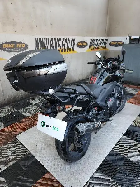 CB 1000 F