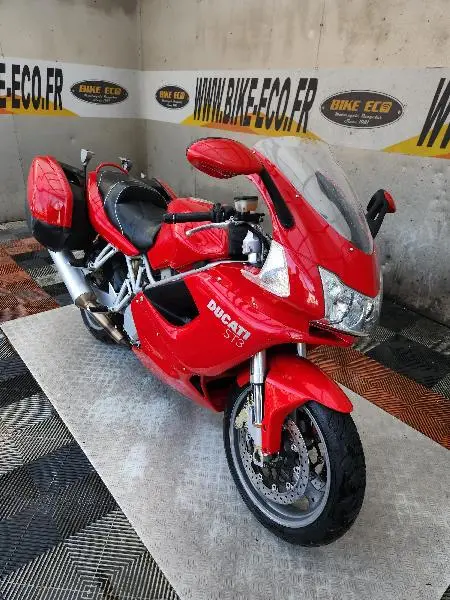 ST3