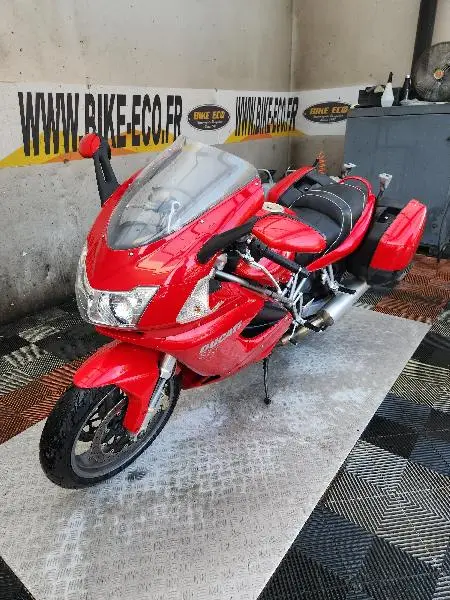 ST3