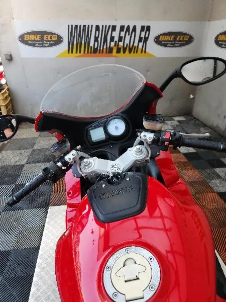 ST3