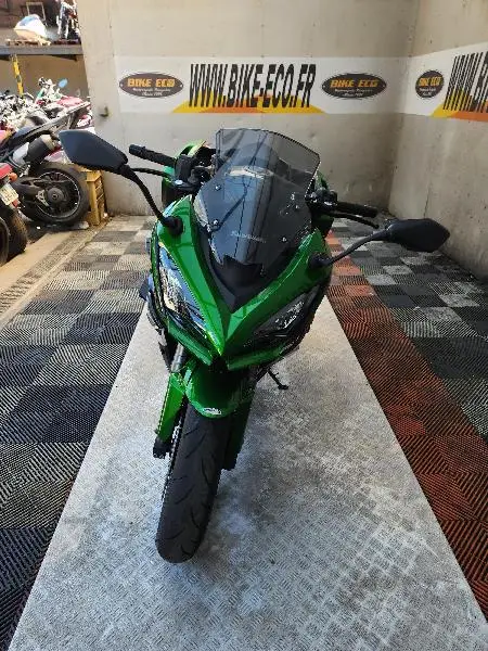 Z 1000 SX