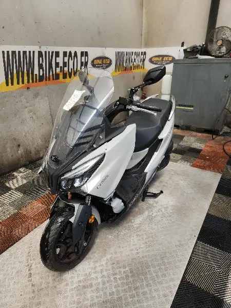 X.TOWN 125