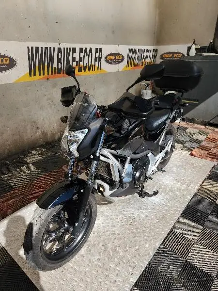 NC 700 X