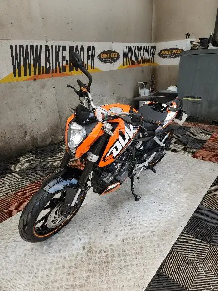 125 DUKE
