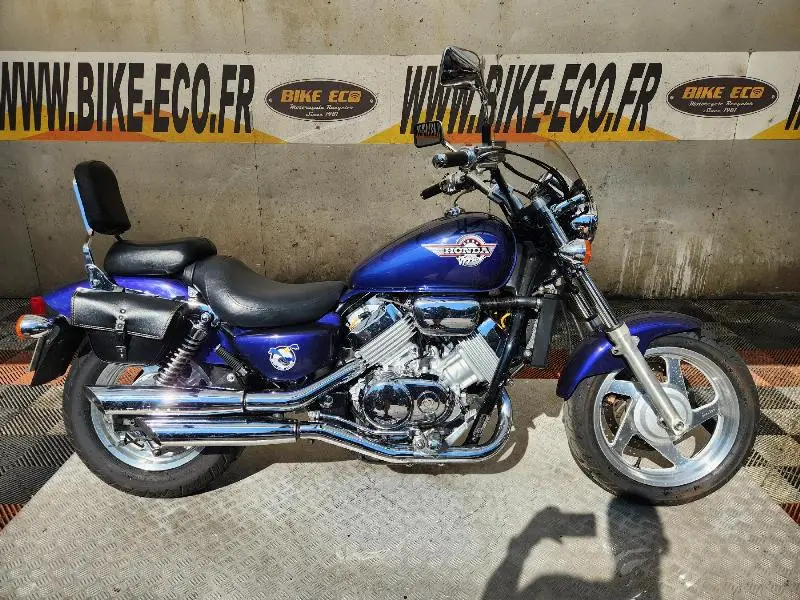 VF750CH