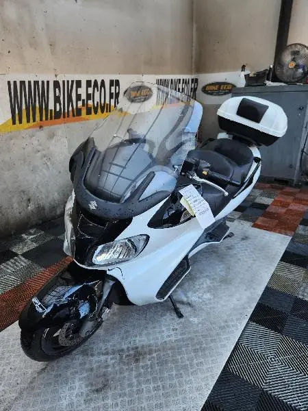 BURGMAN 650