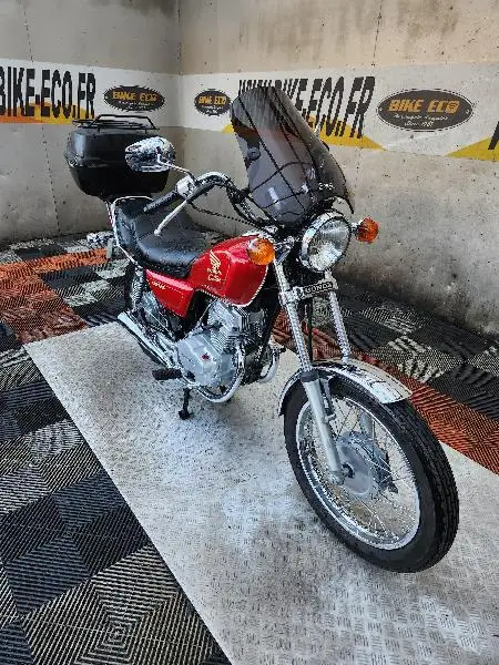 CM 125