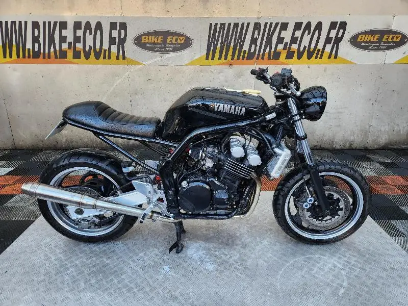 FZS FAZER 2000