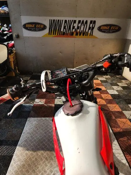 XLR 125