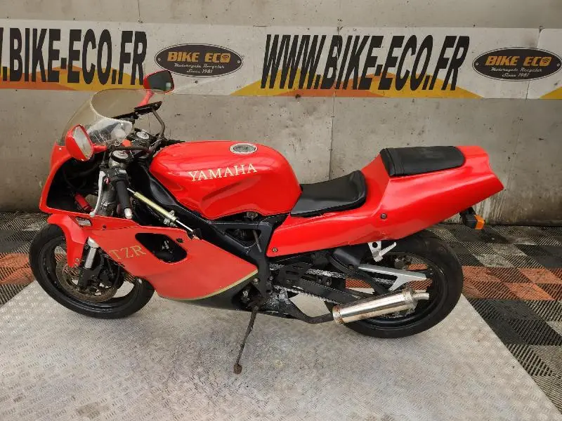 TZR 250