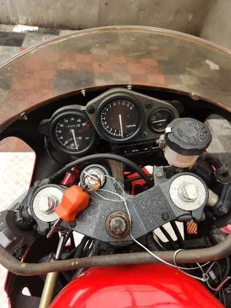 TZR 250