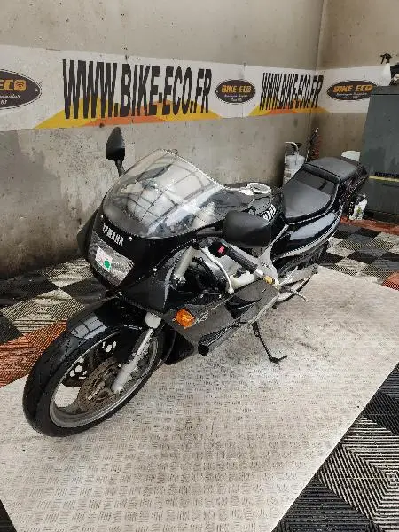 TZR 250