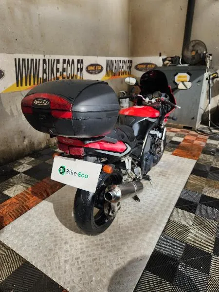 FZS FAZER