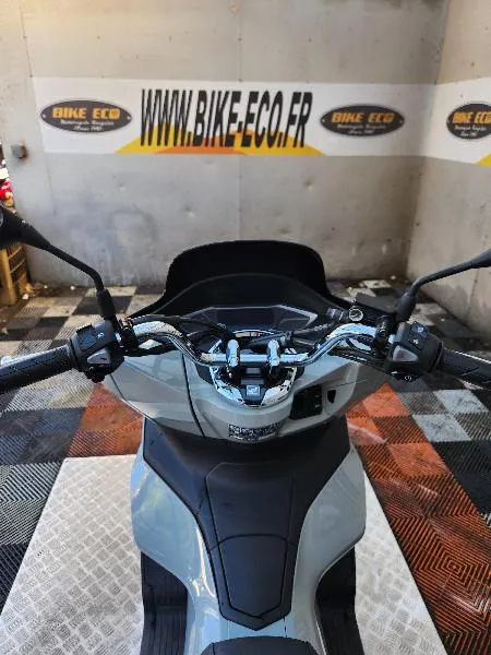 PCX 125