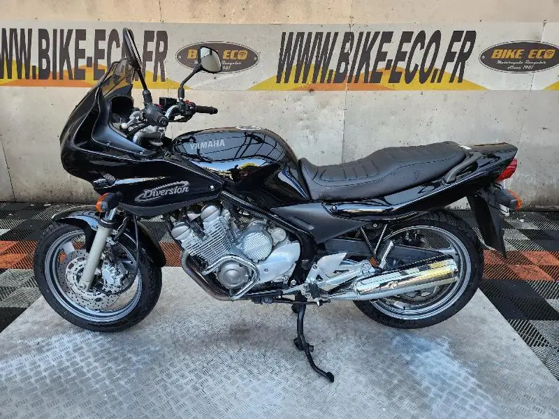 XJ 600 DIVERSION