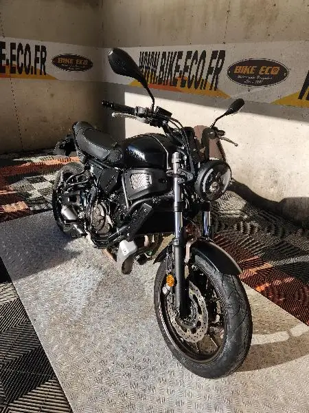 XSR 700