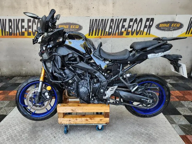 MT09 TRACER