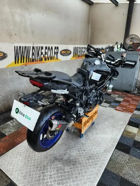 MT09 TRACER