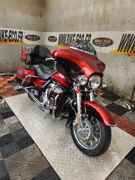 TOURING ELECTRA GLIDE 1800 ULTRA CVO