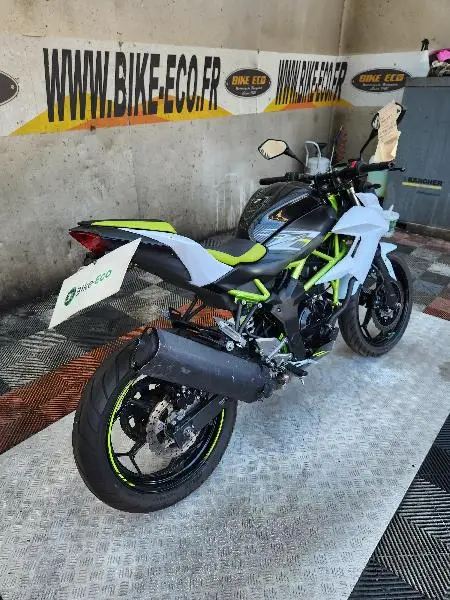 Z125