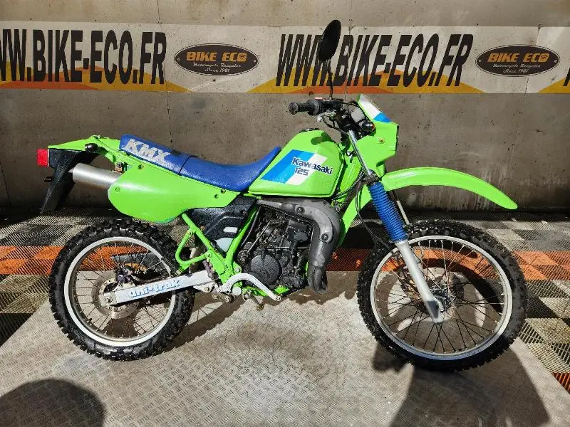 KMX