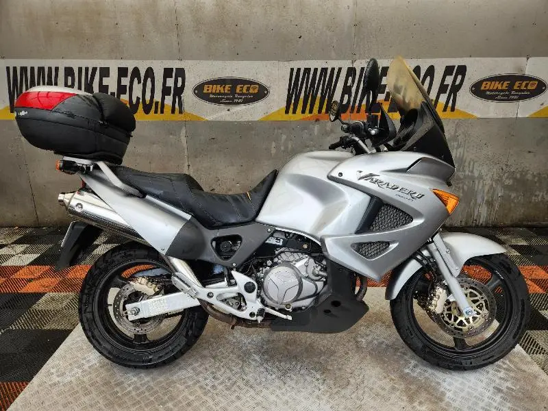 VARADERO 1000