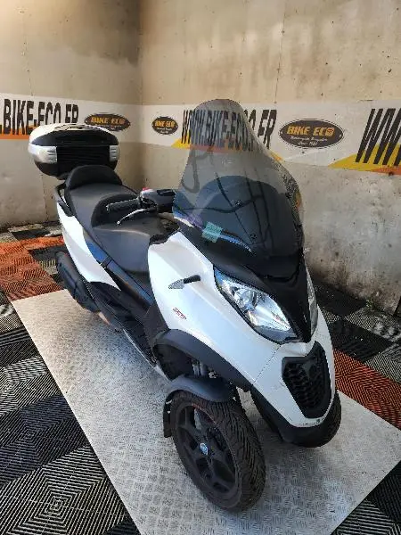 MP3 350 LT SPORT