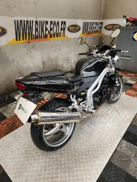SPEED TRIPLE 955