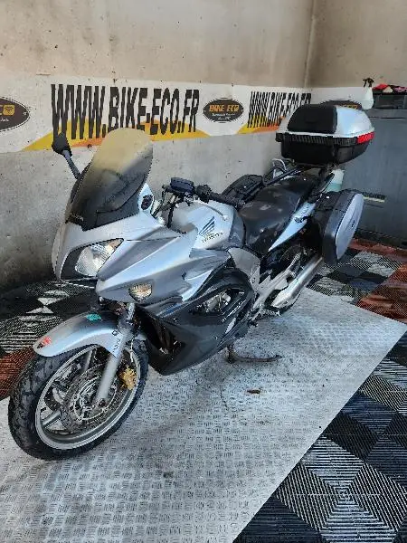 CBF 1000